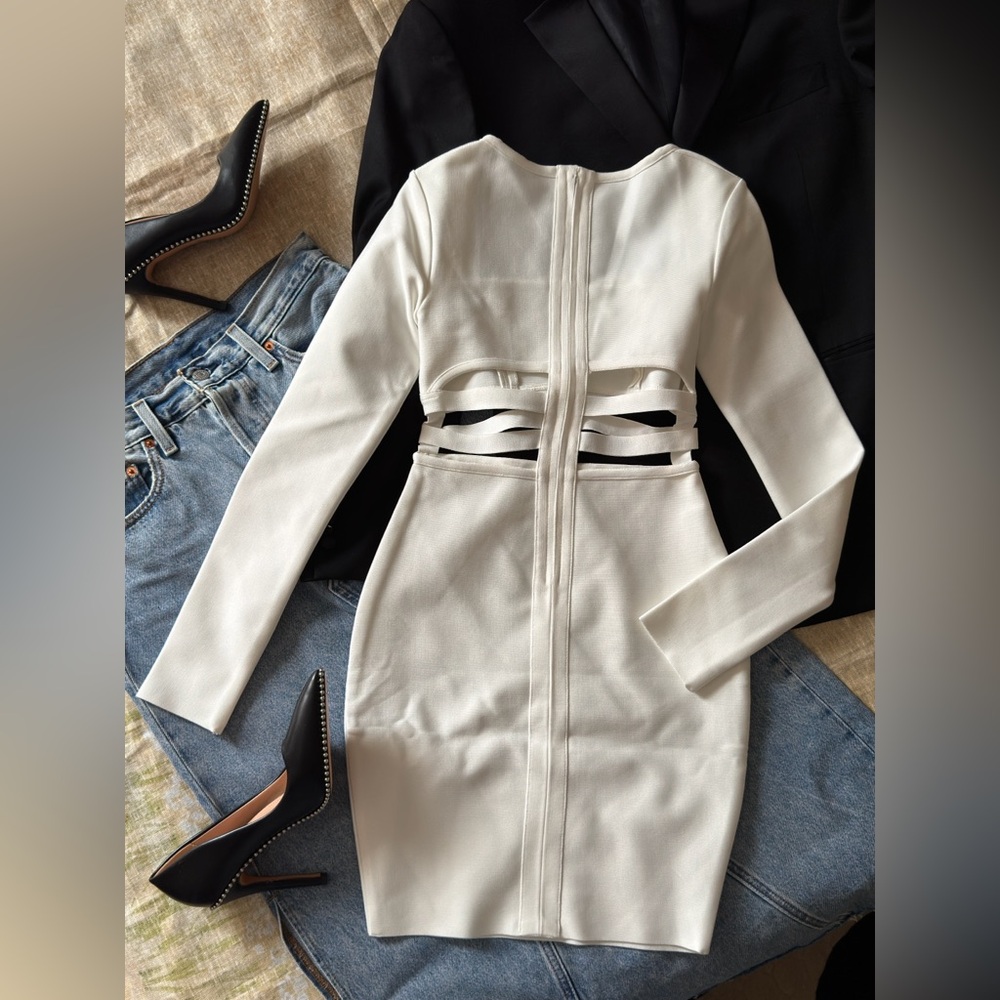 Elegant White Long-Sleeve Cutout Bodycon mini Dress - Picture 6 of 8